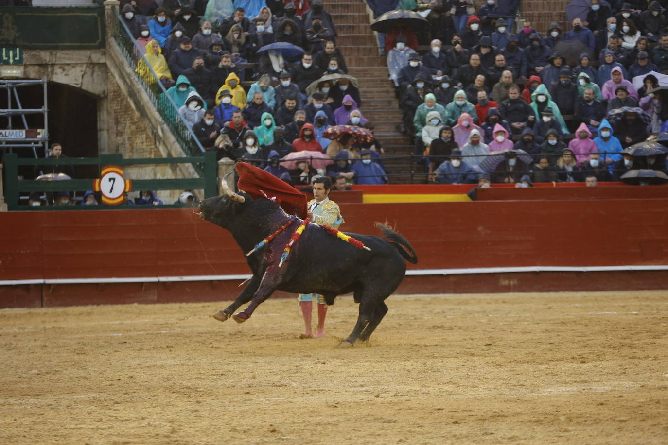 Fotos: Corrida de toros de las Fallas 2022: jueves 17 de marzo