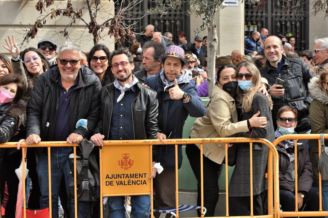 Fotos: Búscate en la mascletà de este 18 de marzo de 2022