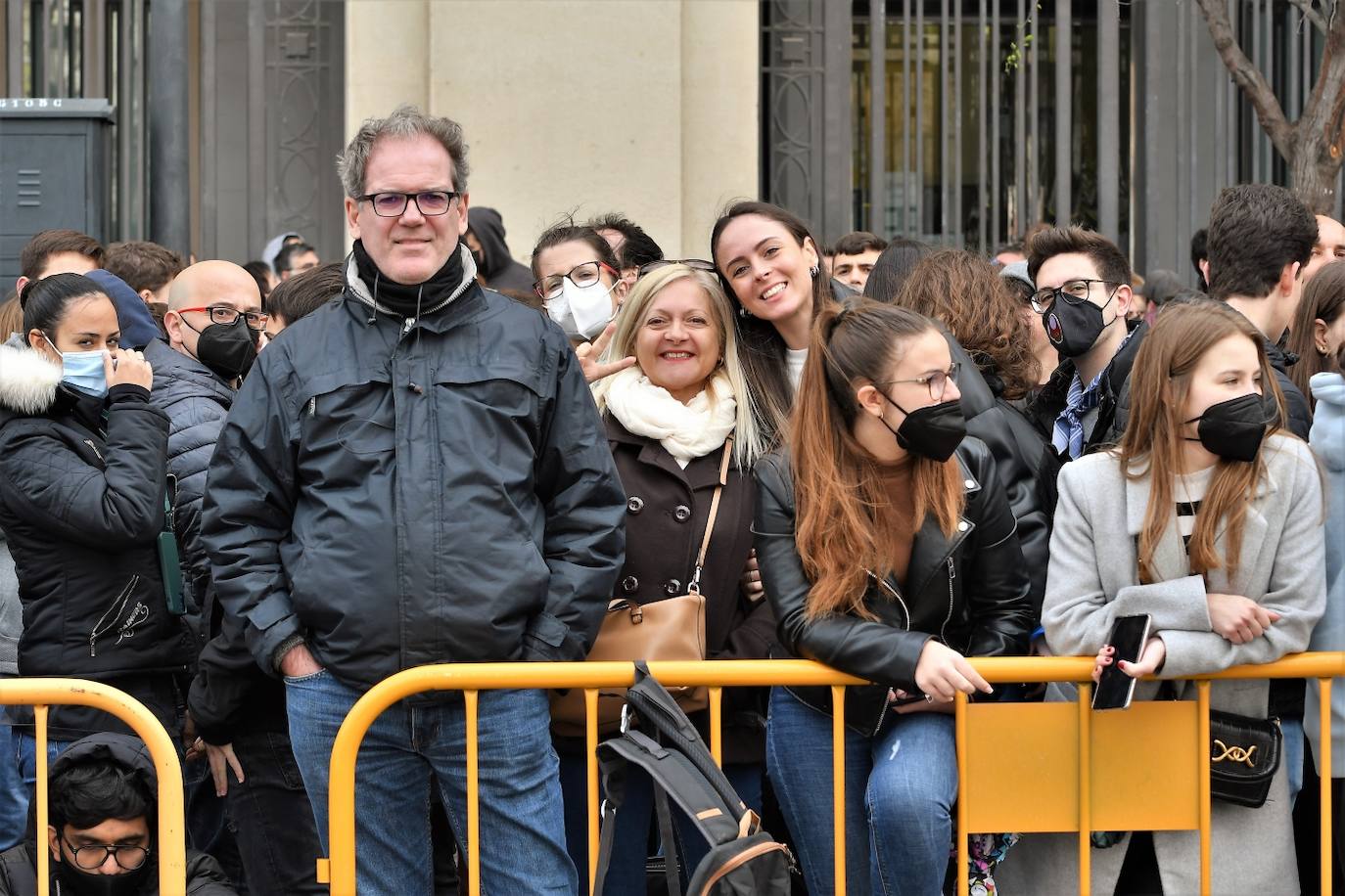 Fotos: Búscate en la mascletà de este 18 de marzo de 2022