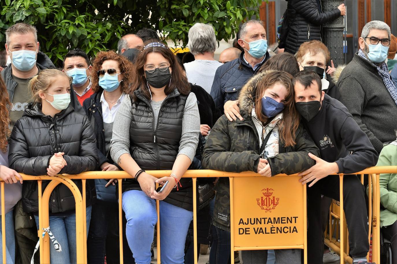 Fotos: Búscate en la mascletà de este 18 de marzo de 2022