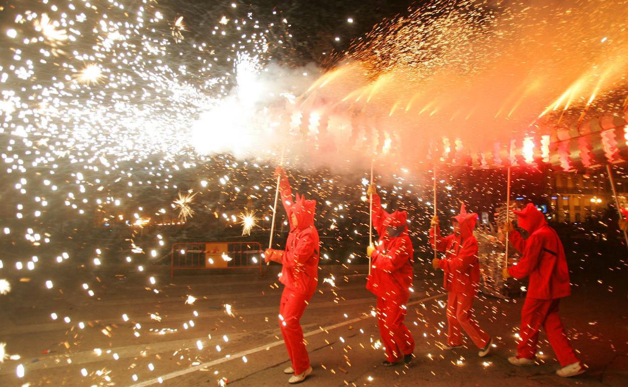 Participantes de la Cabalgata del Fuego. 