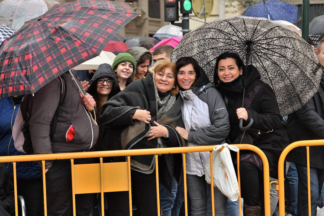 Fotos: Búscate en la mascletà de este sábado 19 de marzo