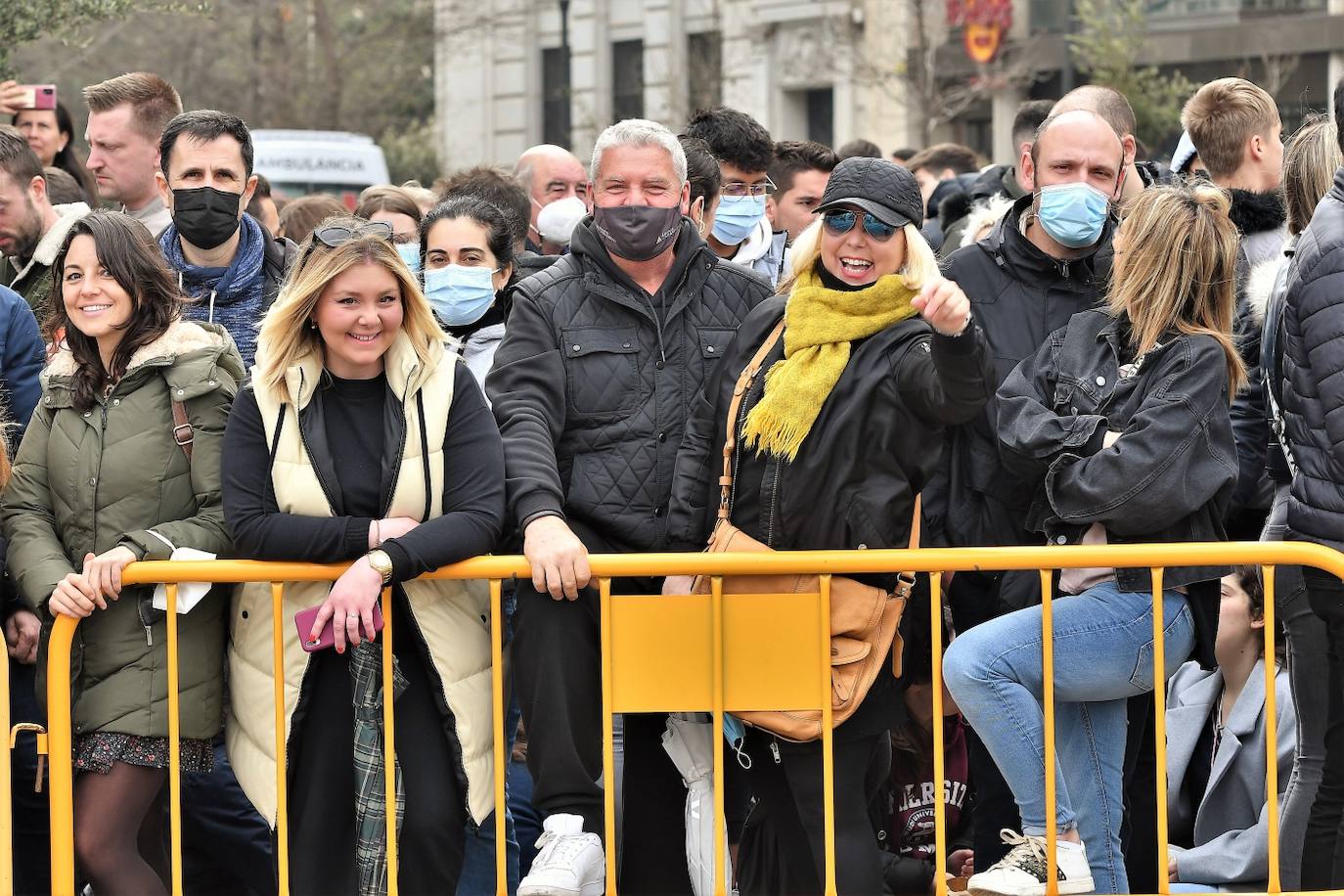 Fotos: Búscate en la mascletà del 20 de marzo en Valencia