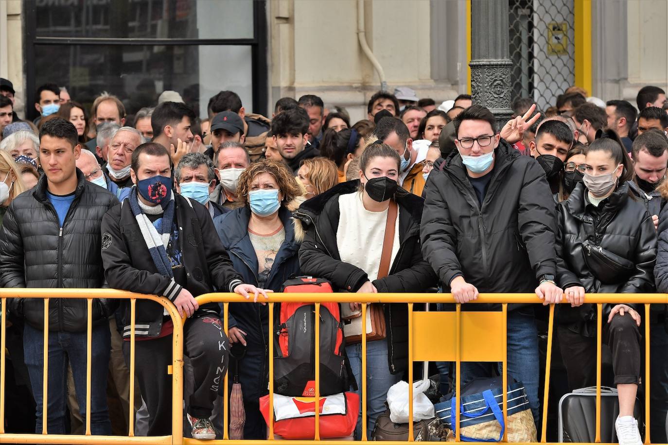 Fotos: Búscate en la mascletà del 20 de marzo en Valencia