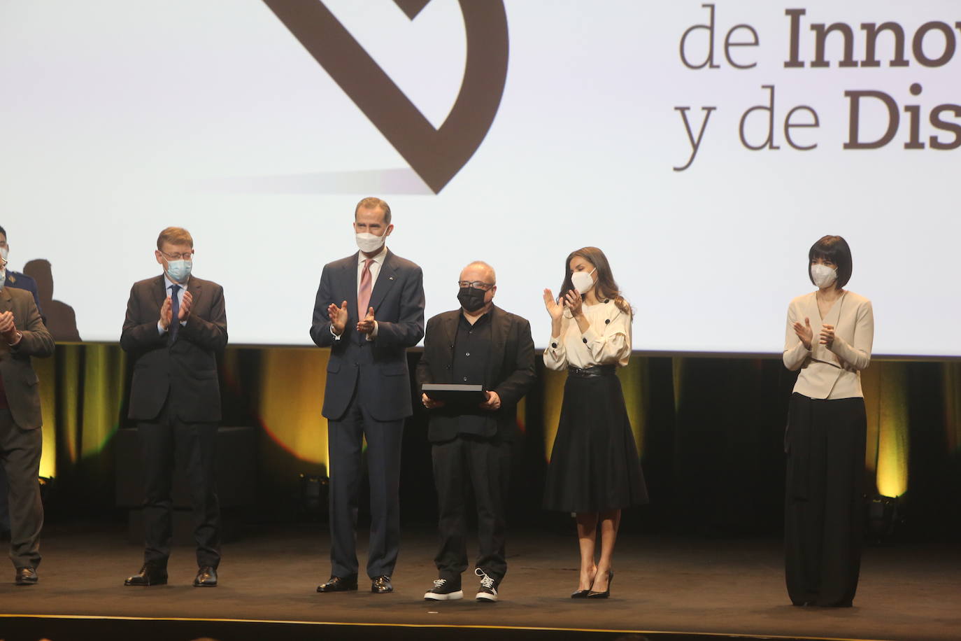 Fotos: Los Reyes entregan los Premios Nacionales de Diseño en Valencia