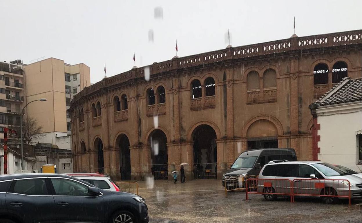 Exterior de la plaza de toros de Castellón.