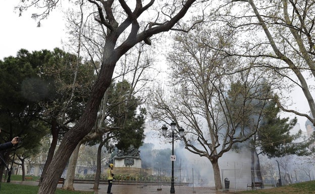 Mascletà detonada este sábado en Zaragoza. 