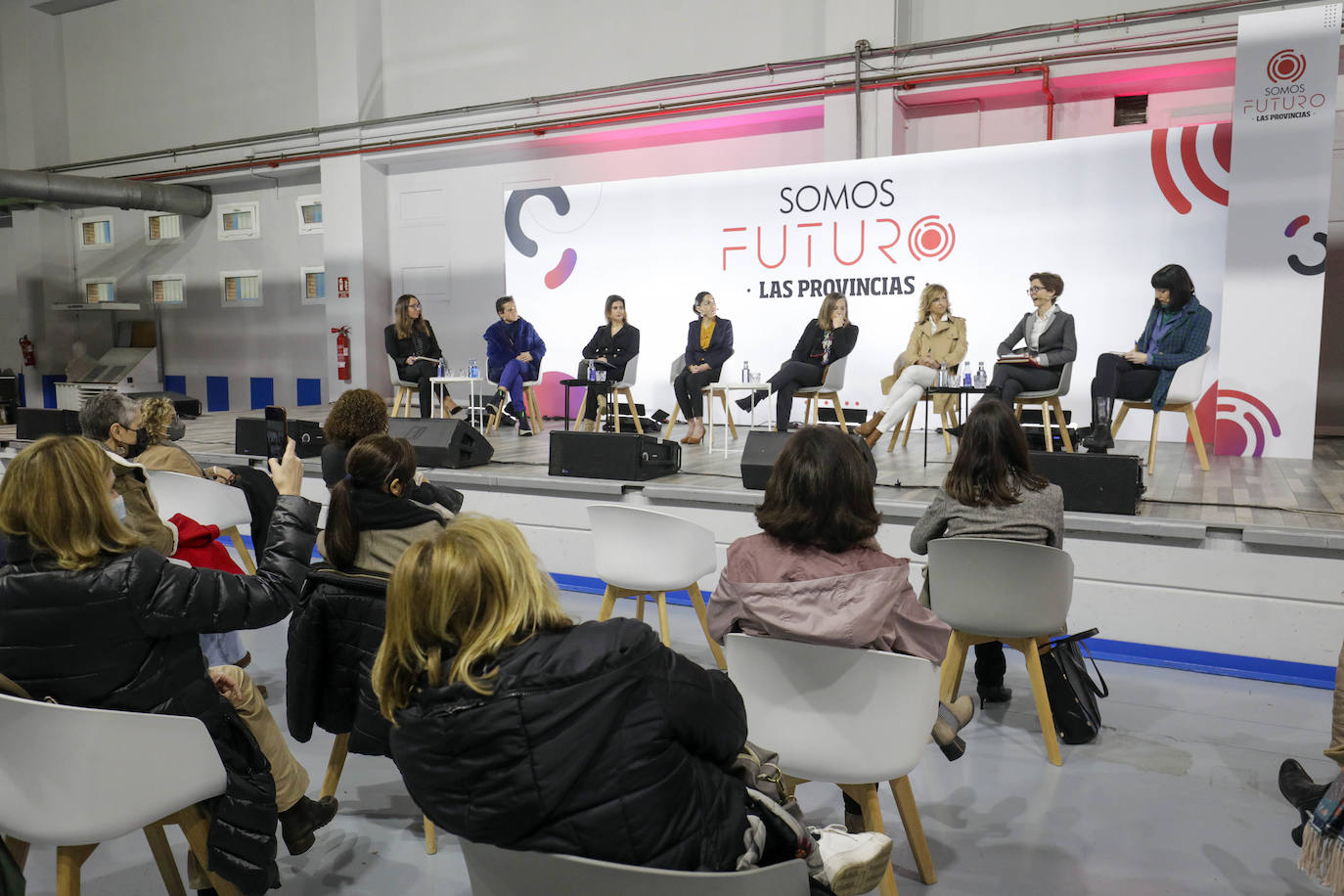 Fotos: Las mujeres construyen el futuro en un debate sobre la igualdad