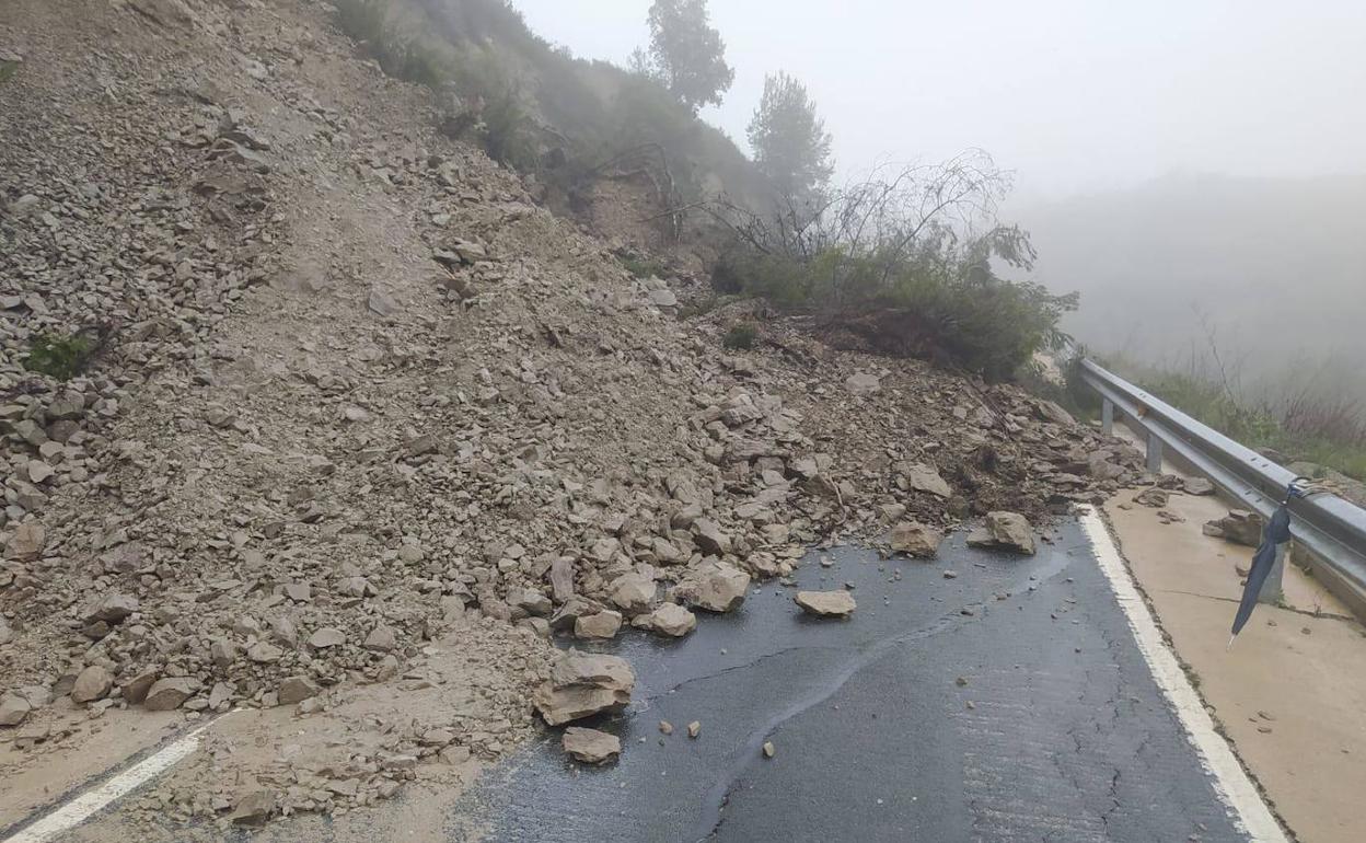 La carretera de Fageca, cortada al tráfico. 