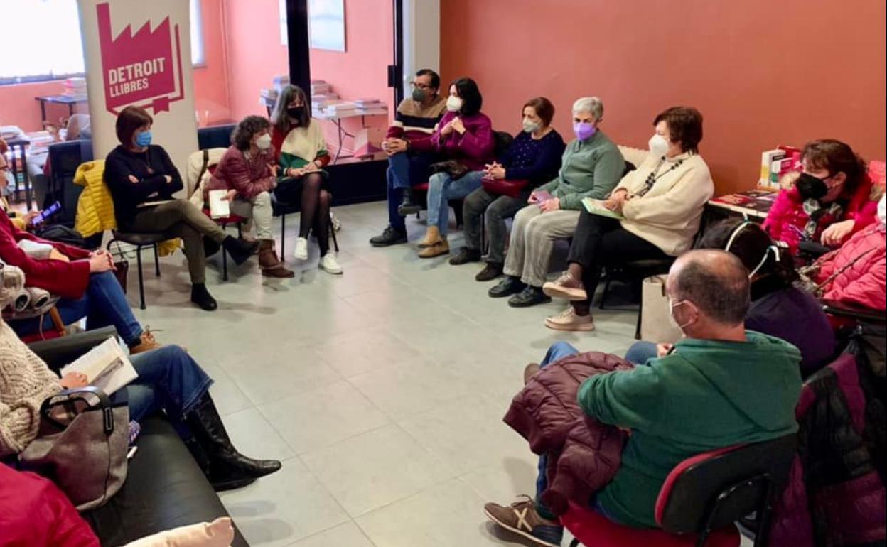 Primera sesión del Club de Lectura Activista. 