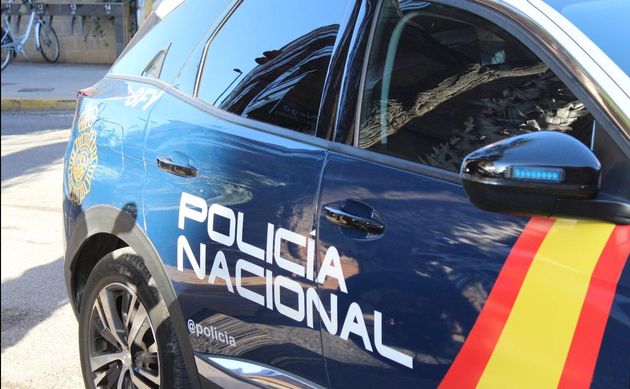 Estafadora con préstamos falsos en Valencia | Una mujer detenida en Valencia por contratar préstamos a nombre de otras personas sin su consentimiento