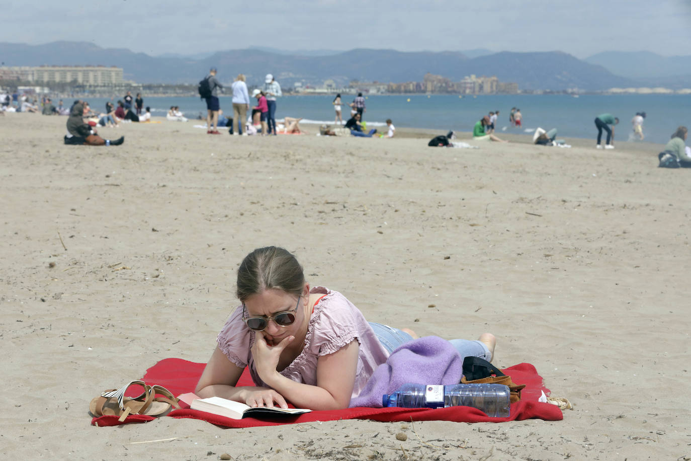 Fotos: Valencia disfruta del buen tiempo previo a la Semana Santa