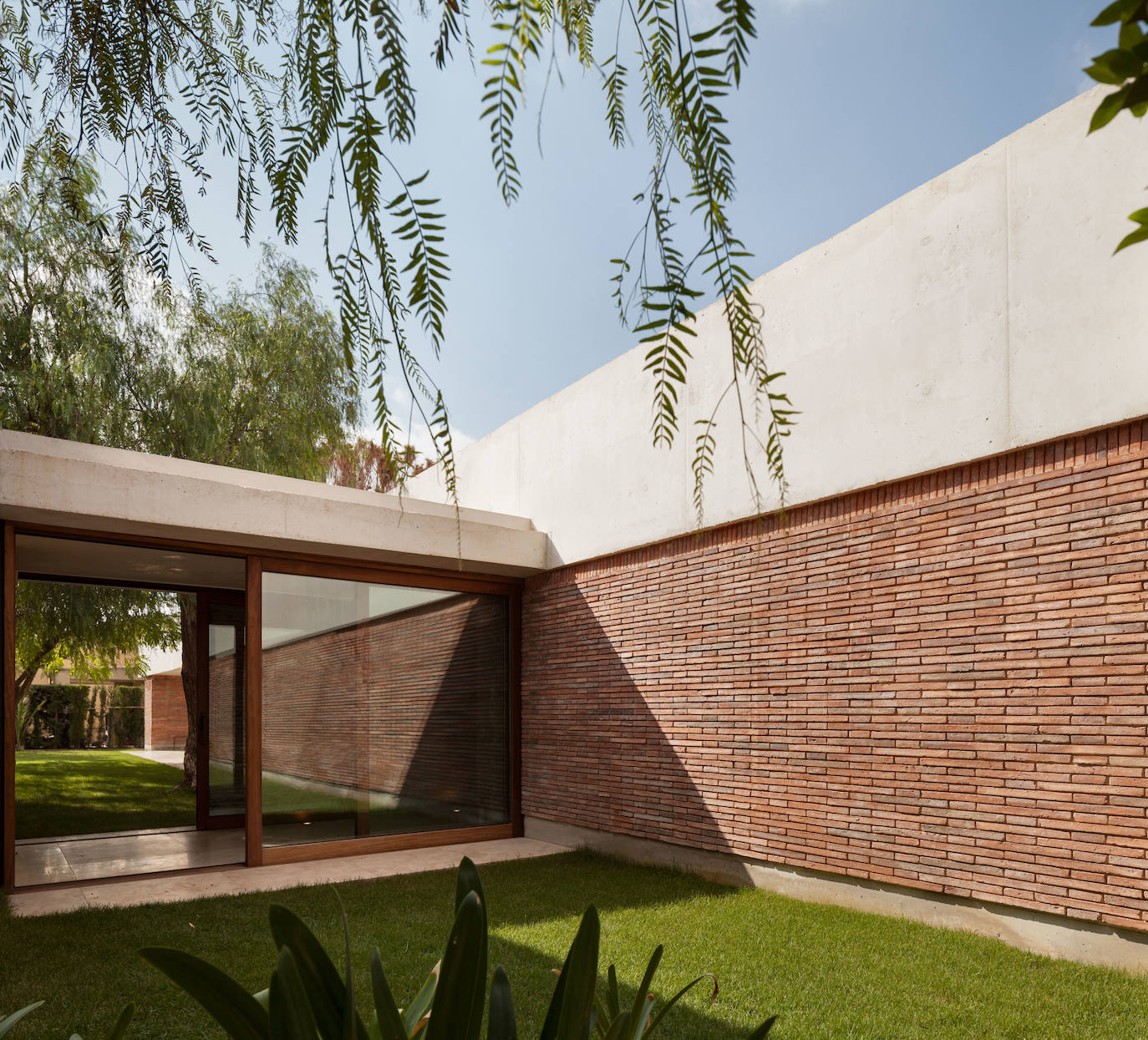 El ladrillo caravista de esta construcción se encargó especialmente para el proyecto.