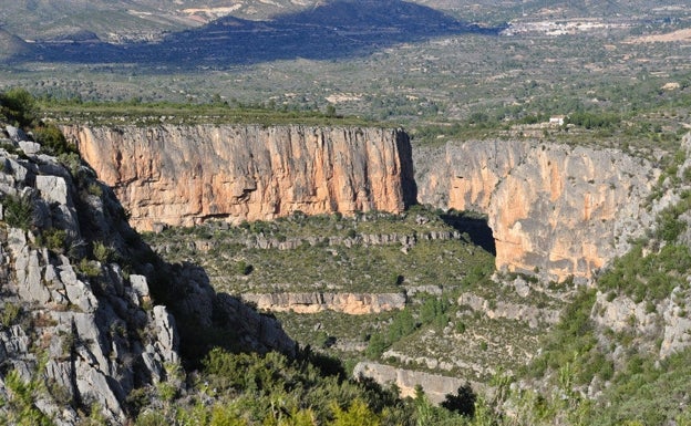 Paisajes espectaculares que ofece el municipio valenciano de Chulilla