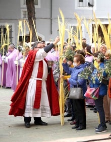 Imagen secundaria 2 - Una imágenes del Pregón y el Domingo de Ramos. 