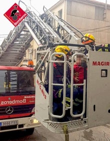 Imagen secundaria 2 - Así fue el rescate del niño de 3 años en Bañeres. 