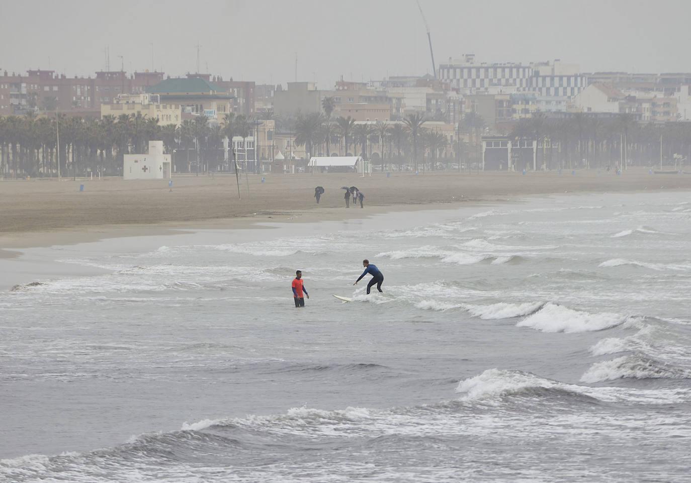 Fotos lluvias en Valencia: Mal tiempo en Semana Santa en Valencia