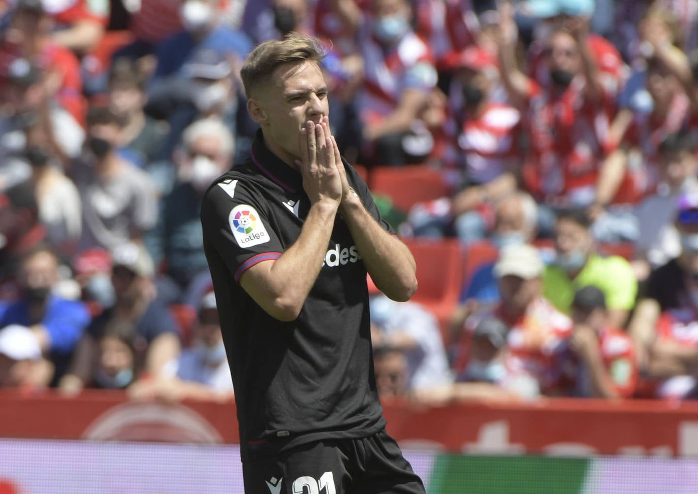 Fotos: Las mejores imágenes del Granada CF-Levante UD