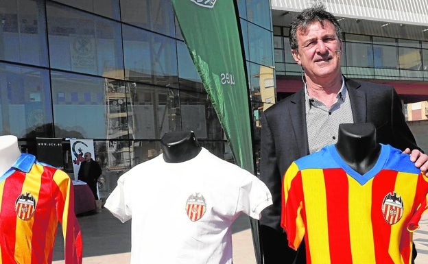 Kempes: «El Valencia tiene entrenador y futbolistas inteligentes para jugar esta clase de partidos»