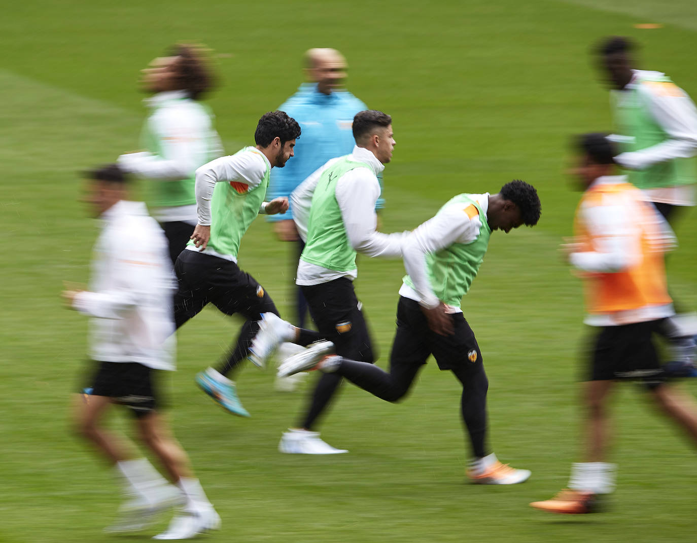 Fotos: Así ha sido el entrenamiento del Valencia previo a la final de Copa