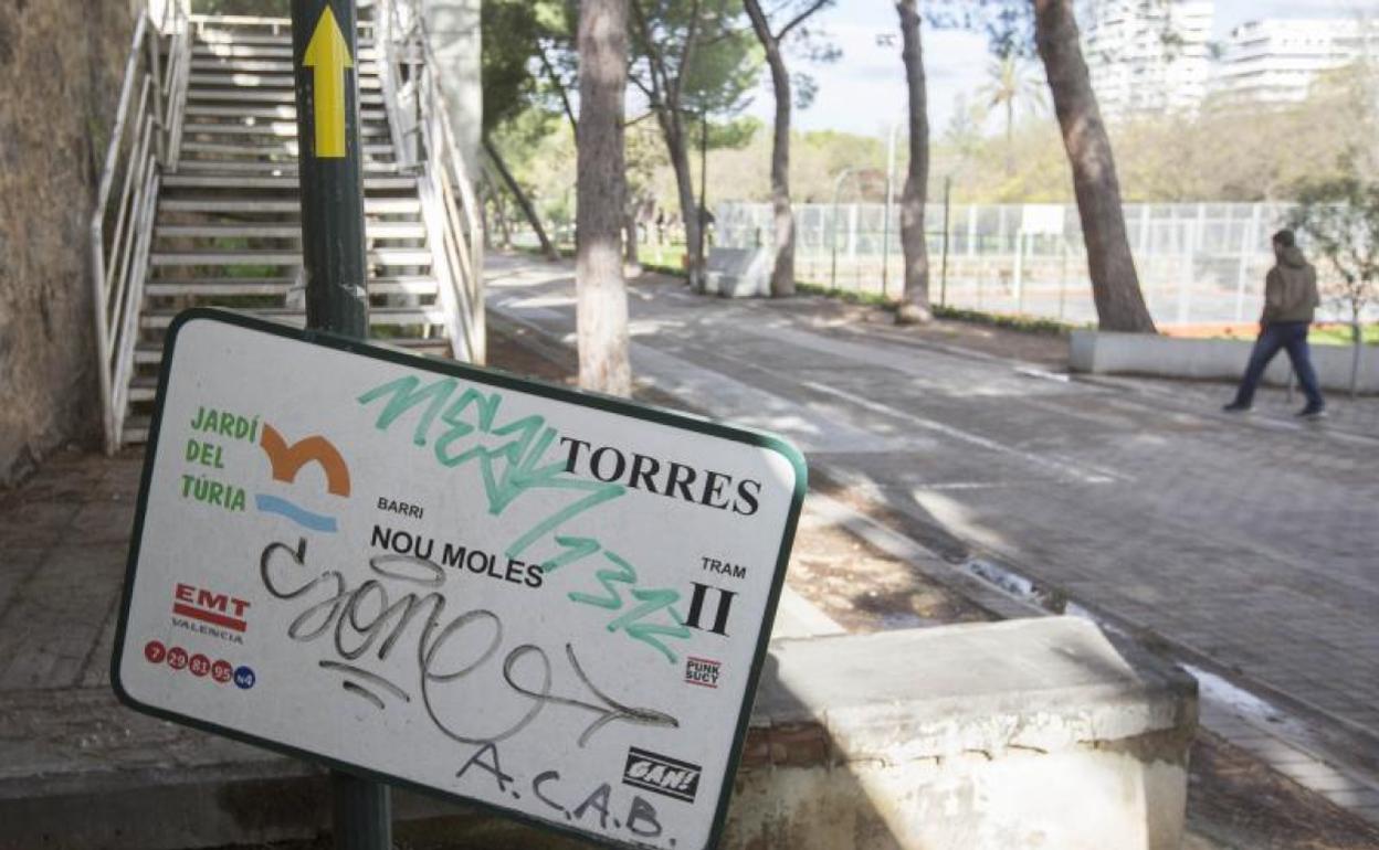 Uno de los accesos al río en el tramo II.