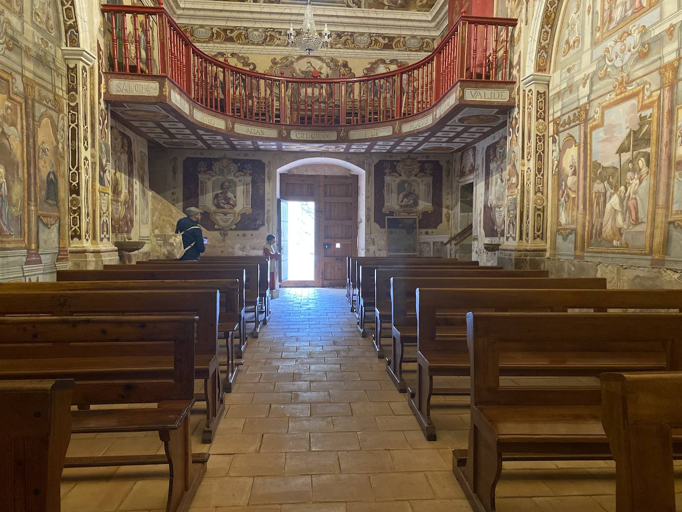 Fotos: La capilla sixtina que se esconde en el interior de la Comunitat