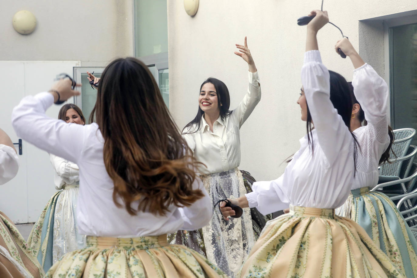 Fotos: Ensayo de la Dansà 2022 en honor a la Virgen de los Desamparados