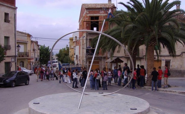 Ruta de los relojes de sol de Otos. 