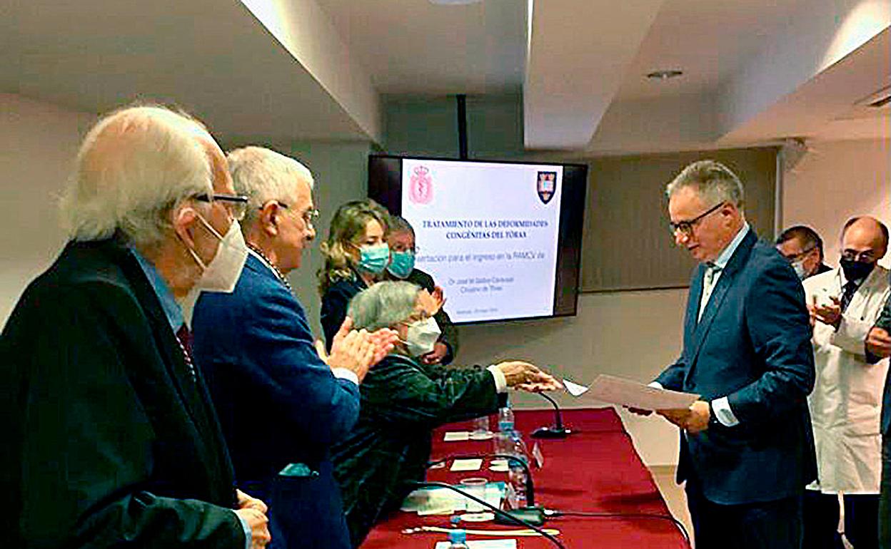 Acto de ingreso en la Academia de Medicina de la Comunidad Valenciana. 