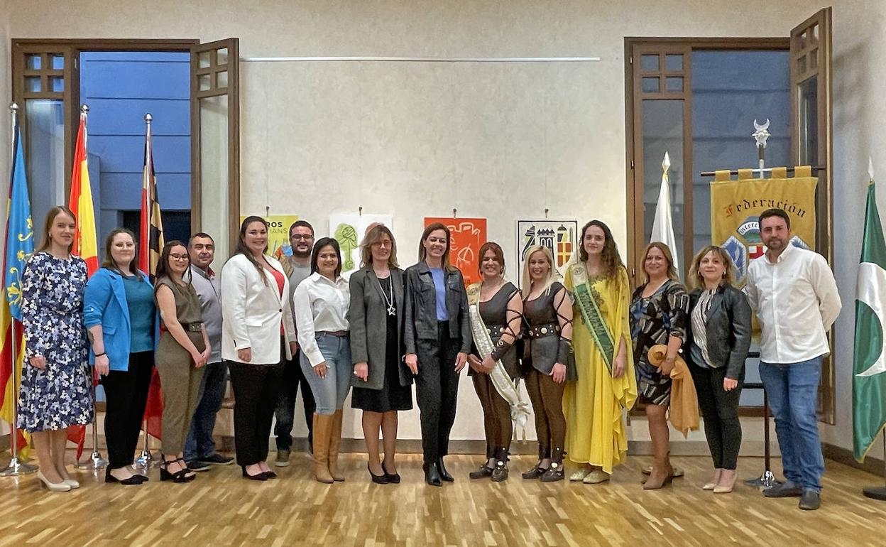 Intercomparsas Paterna celebra su semana cultural con exposiciones, música, historia y mucha 'germanor'