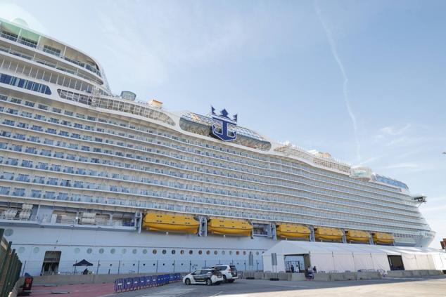 Fotos: Así es el &#039;Wonder of the Seas&#039;, el crucero más grande del mundo que está en Valencia