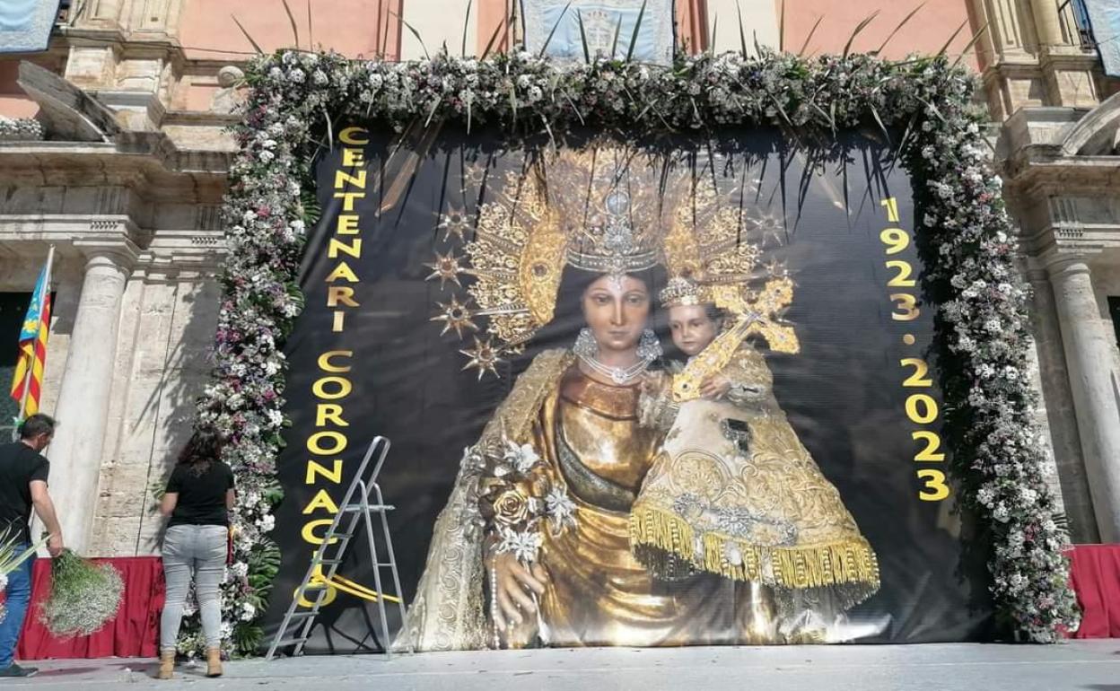 Imagen colocada en la Basílica con motivo de los actos 