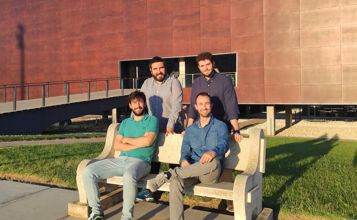 Los fundadores de Sensoria Biocare, en la Universitat Politècnica de València. 