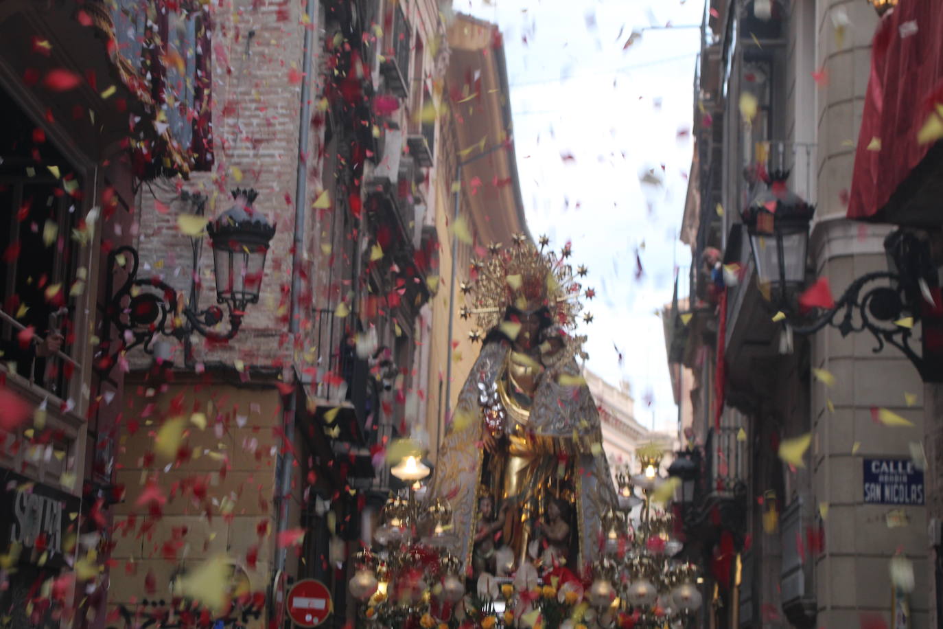 La patrona de Valencia vuelve a procesionar por el centro de la ciudad con dos cambios en el recorrido