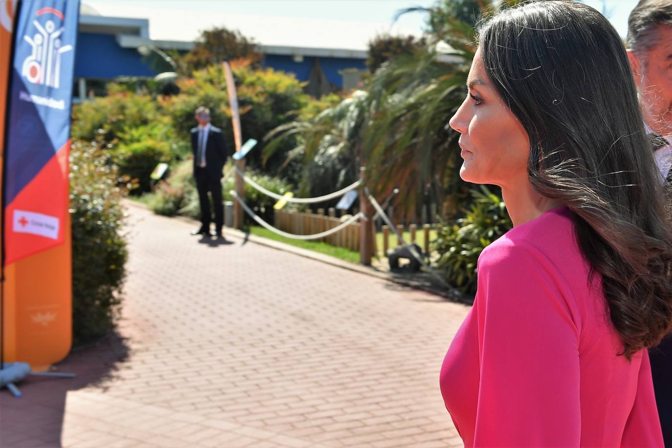 Fotos: La reina Letizia entrega las condecoraciones de Cruz Roja en Valencia