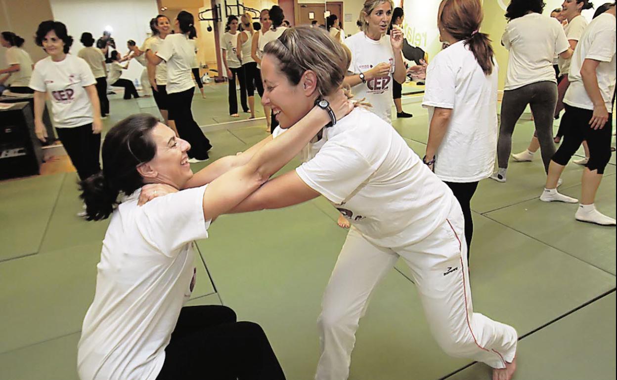 Los cursos se impartirán en el Teular y en el polideportivo municipal. 