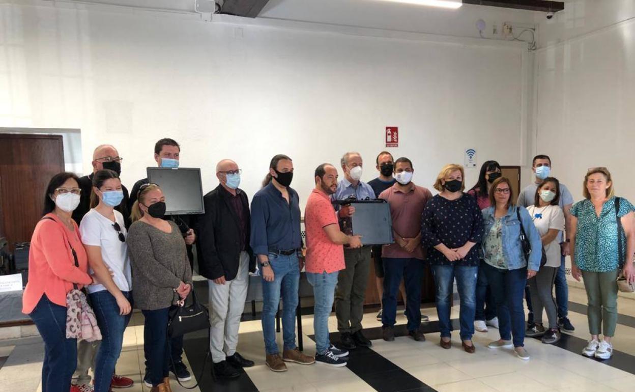 Representantes de las entidades locales beneficiarias. 