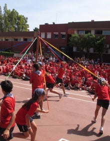 Imagen secundaria 2 - Varios momentos de la jornada de bienvenida a los países participante en el proyecto de Erasmus+. 