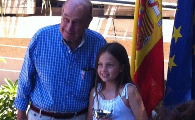 Lucía Garrigues, la pasión por la raqueta que heredó de su abuelo