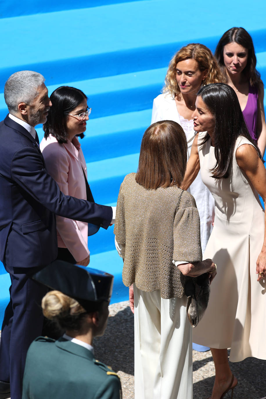 Fotos: Letizia rescata uno de sus vestidos favoritos de Pedro del Hierro