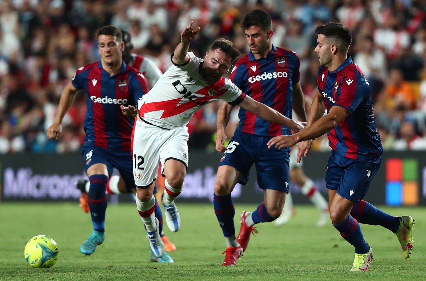 Fotos: Las mejores imágenes del Rayo Vallecano-Levante UD