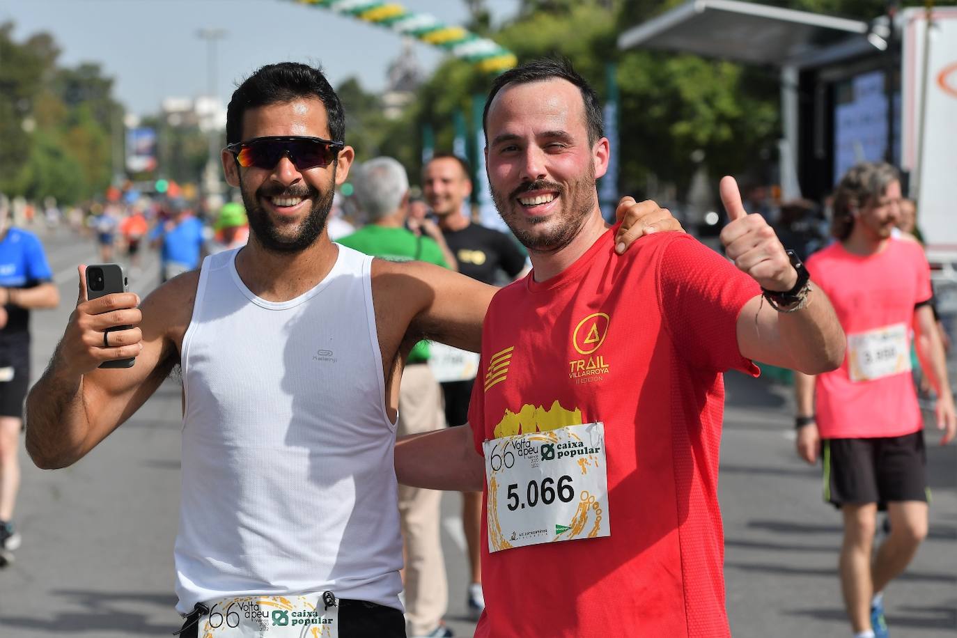 Miles de personas participan en una de las pruebas más esperadas del calendario de carreras populares en Valencia