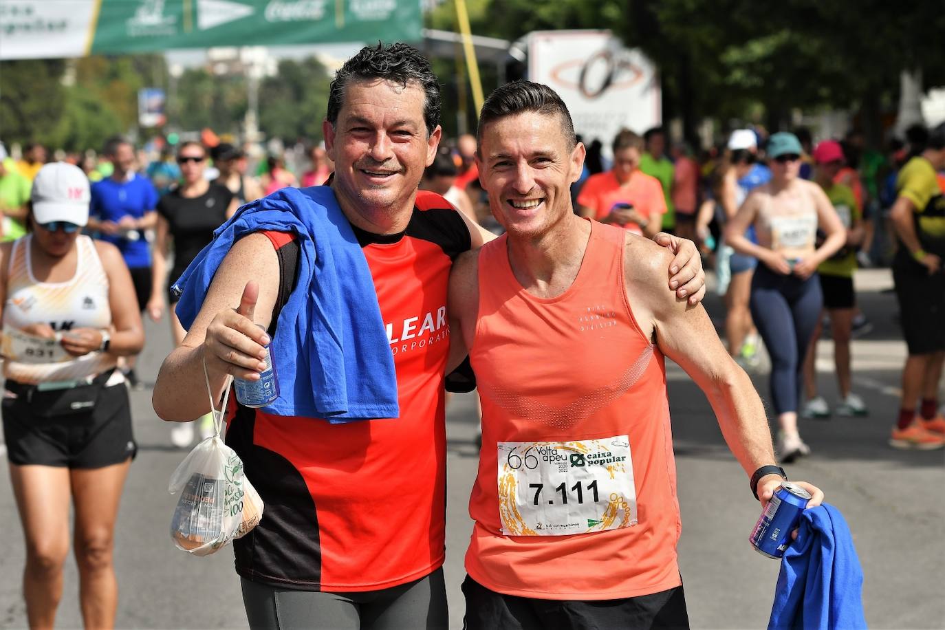 Miles de personas participan en una de las pruebas más esperadas del calendario de carreras populares en Valencia