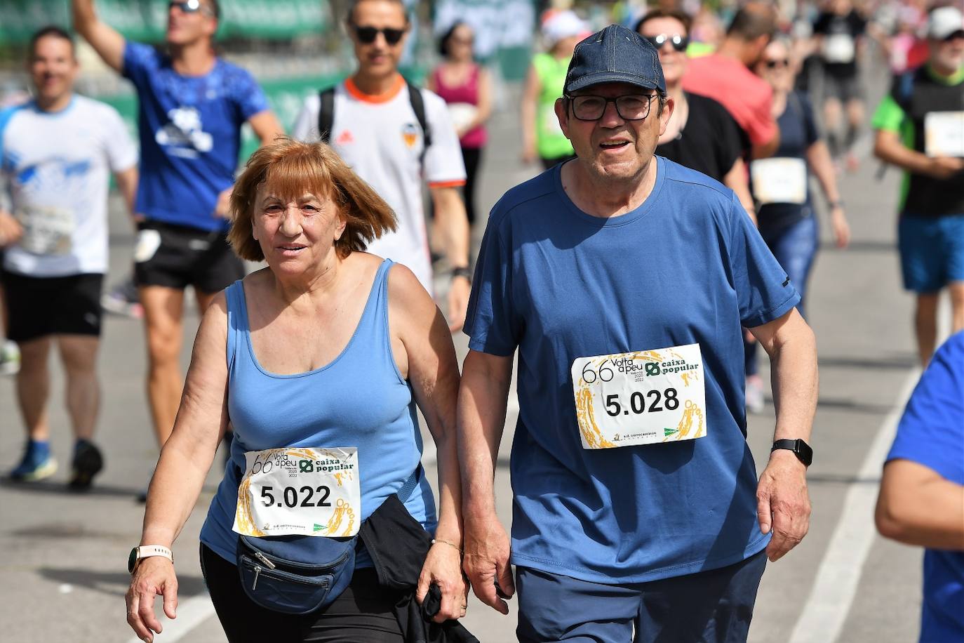 Miles de personas participan en una de las pruebas más esperadas del calendario de carreras populares en Valencia