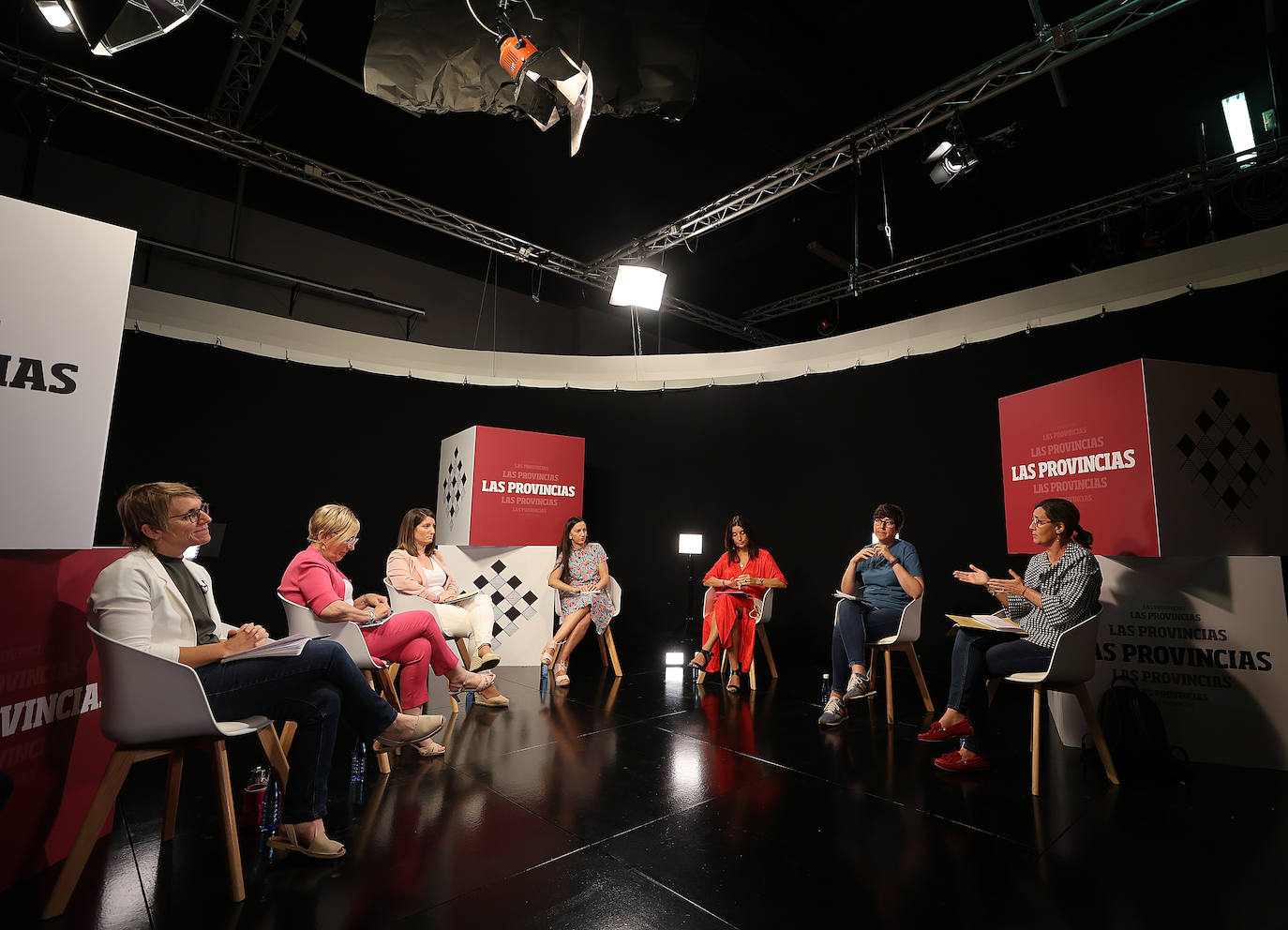 Fotos: Debate con las portavoces de Les Corts en LAS PROVINCIAS
