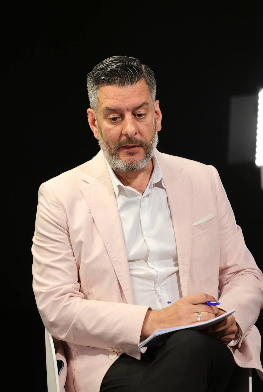 Fotos: Debate con los portavoces de los grupos municipales del Ayuntamiento de Valencia, en LAS PROVINCIAS