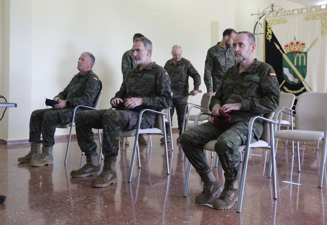 Felipe VI ha visitado a las tropas del Cuartel de Alta Disponibilidad de la OTAN en Bétera (Valencia). 