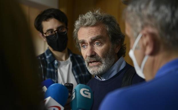 Fernando Simón afirma que «no sería necesario vacunar contra la viruela del mono en España» por el momento