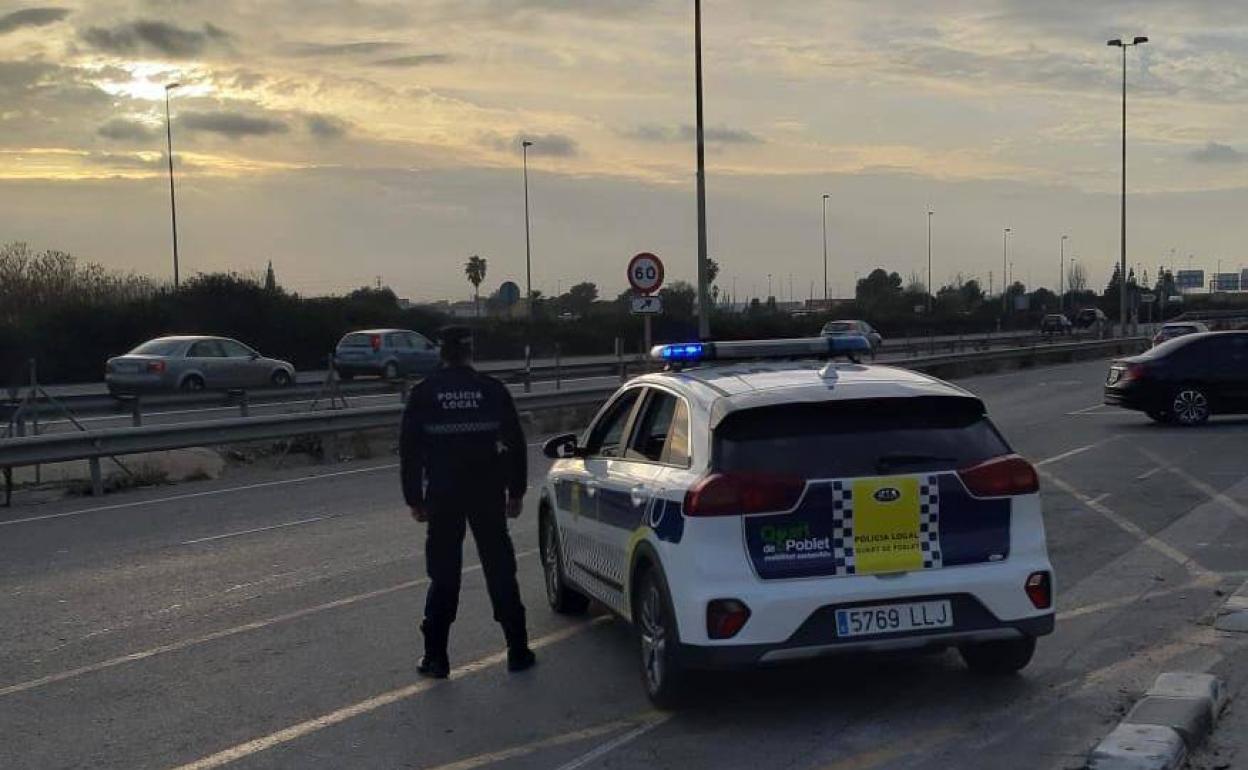 Un control de la Policía Local de Quart. 