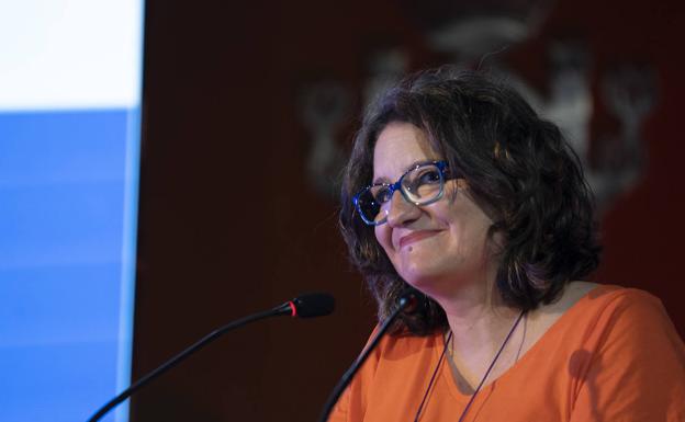 Oltra aboga por reducir la jornada laboral a cuatro días para «tener más sexo»